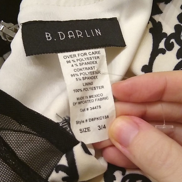 Sold 3/$15 sale Black and white flared dress - Picture 3 of 6